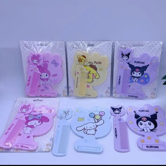 Cartoon Melody Kuromi portable mirror mini comb girl Kuromi beauty comb fold - Picture 2 of 2